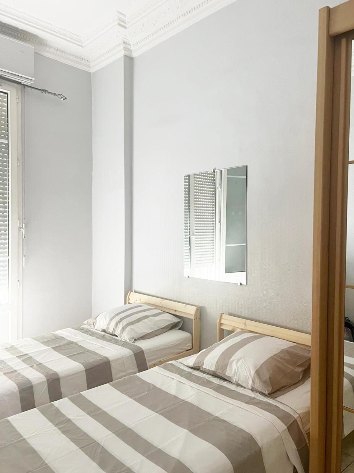 Spacieux Appartement Climatise Centre Niza Exterior foto